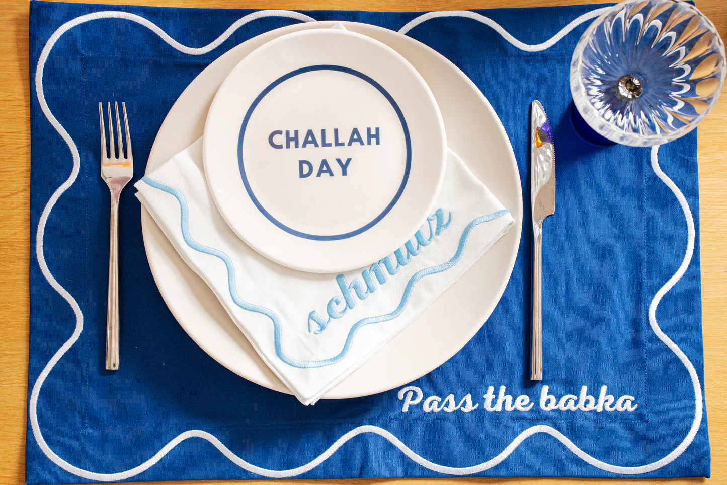 Time To Nosh Linen Embroidered Placemats - Set of 4