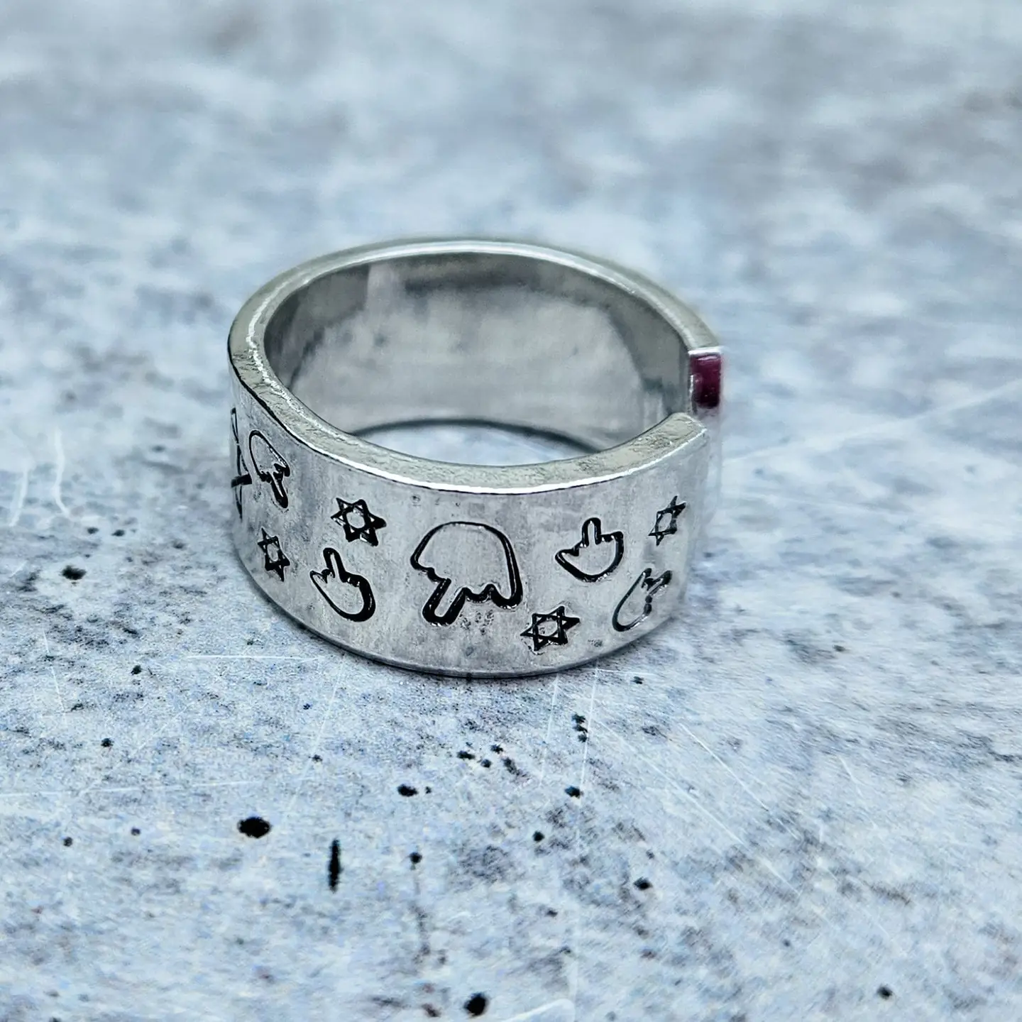 Magen David Middle Finger Ring
